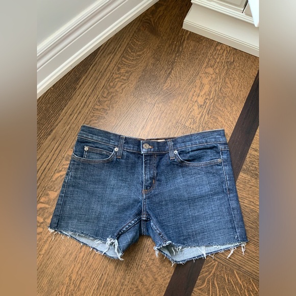 Vintage Y2K Early 2000’S JUICY COUTURE Distressed Denim Shorts Women’s Size 29 - Picture 15 of 16